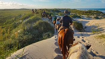 Meet. Sleep. Play. Meetings Approach