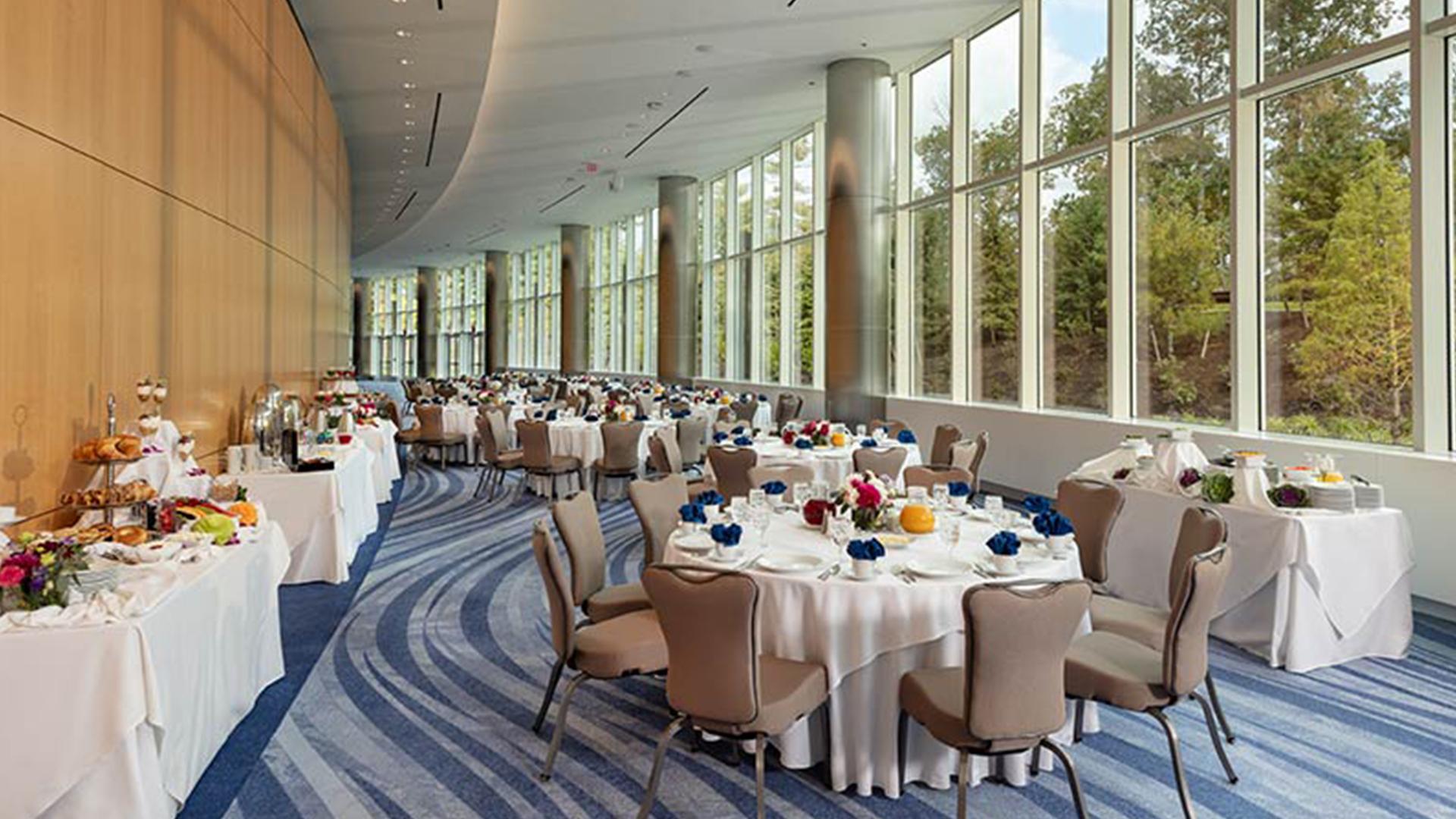 Hotels, waterfront resorts, and Casino's bordering Rhode Island
and nearest region to Boston, MA.