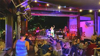 LIVE MUSIC & NIGHTLIFE