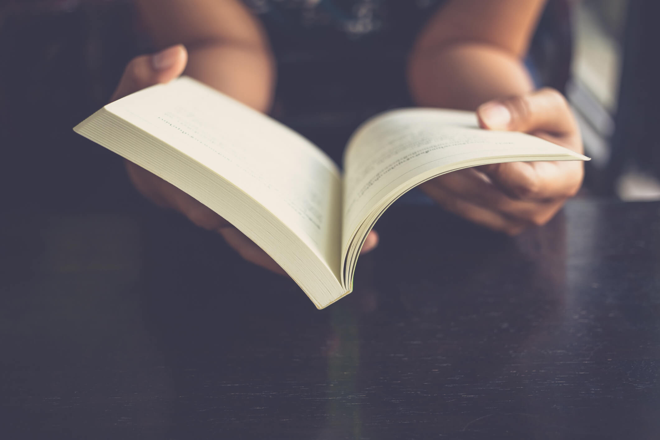 14 Hospitality Books All Industry Professionals Should Know | Cvent Blog