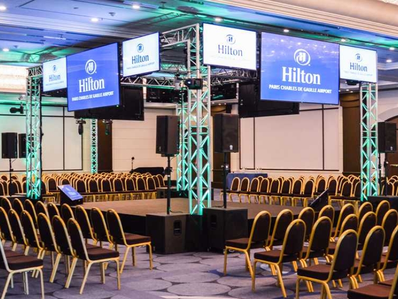 Hilton Paris Hybrid Event