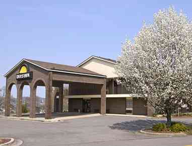 Days Inn Guntersville in Guntersville, AL