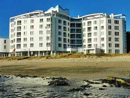 Ocean Breeze Hotel in Cape Town, ZA