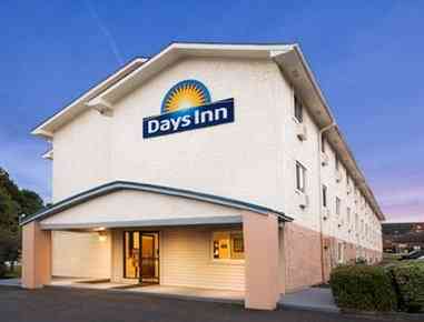 Days Inn by Wyndham Greenwood SC in Greenwood, SC