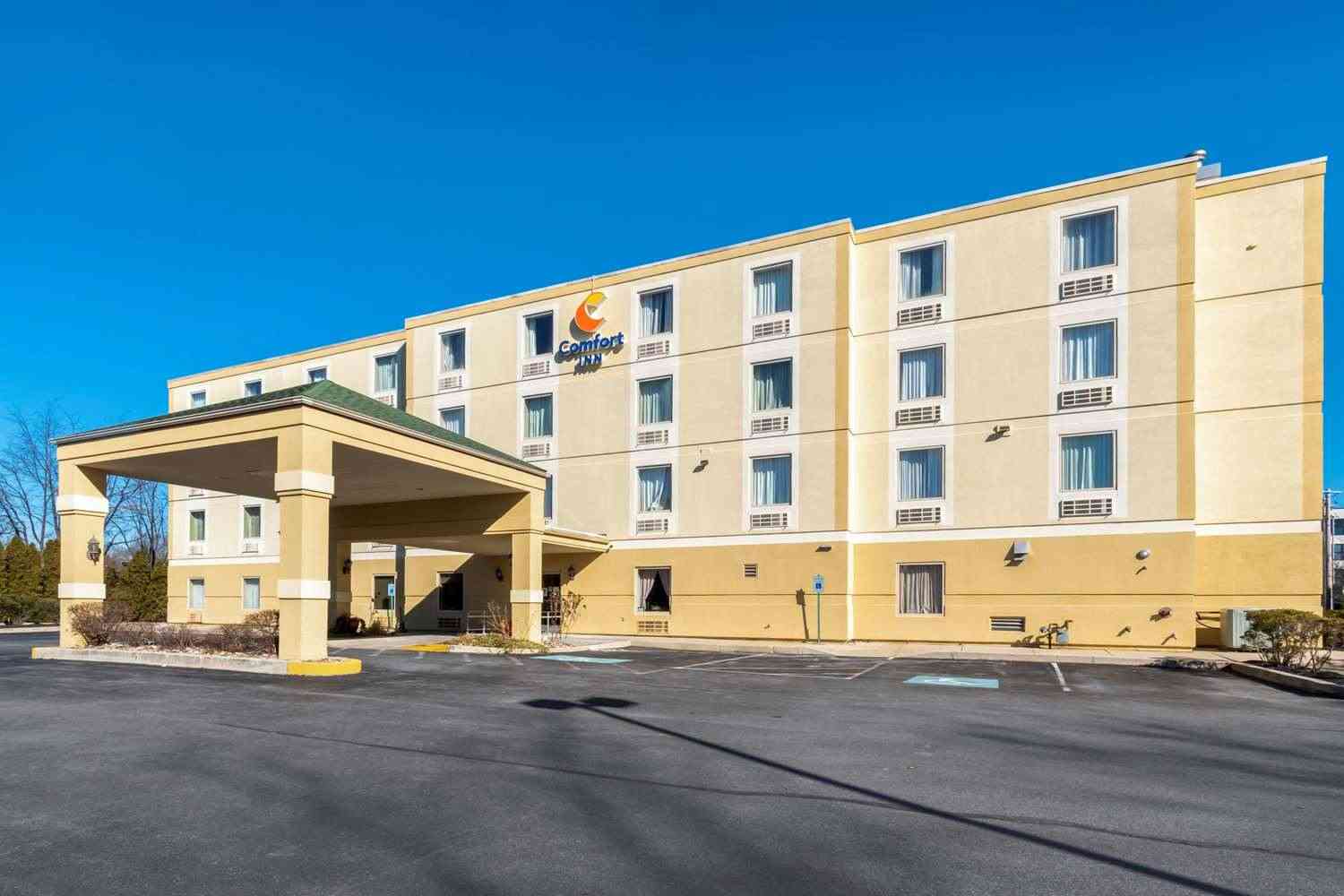 Comfort Inn Mechanicsburg - Harrisburg South in Mechanicsburg, PA