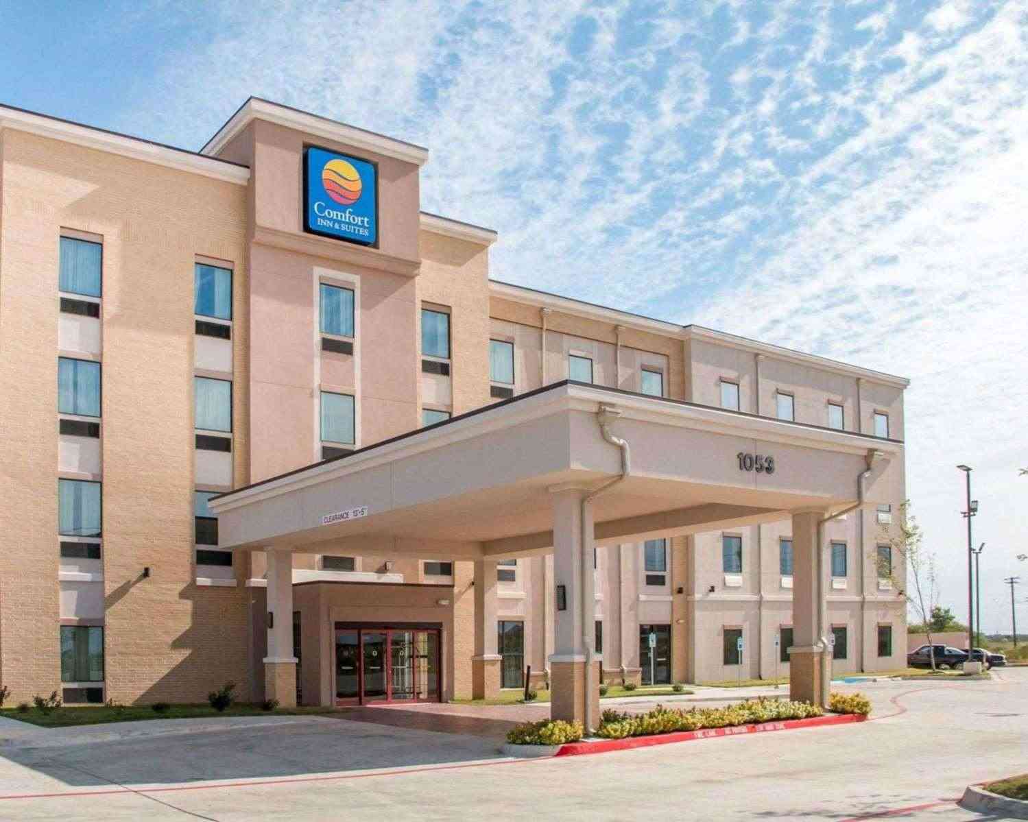 Comfort Inn and Suites in San Marcos, TX