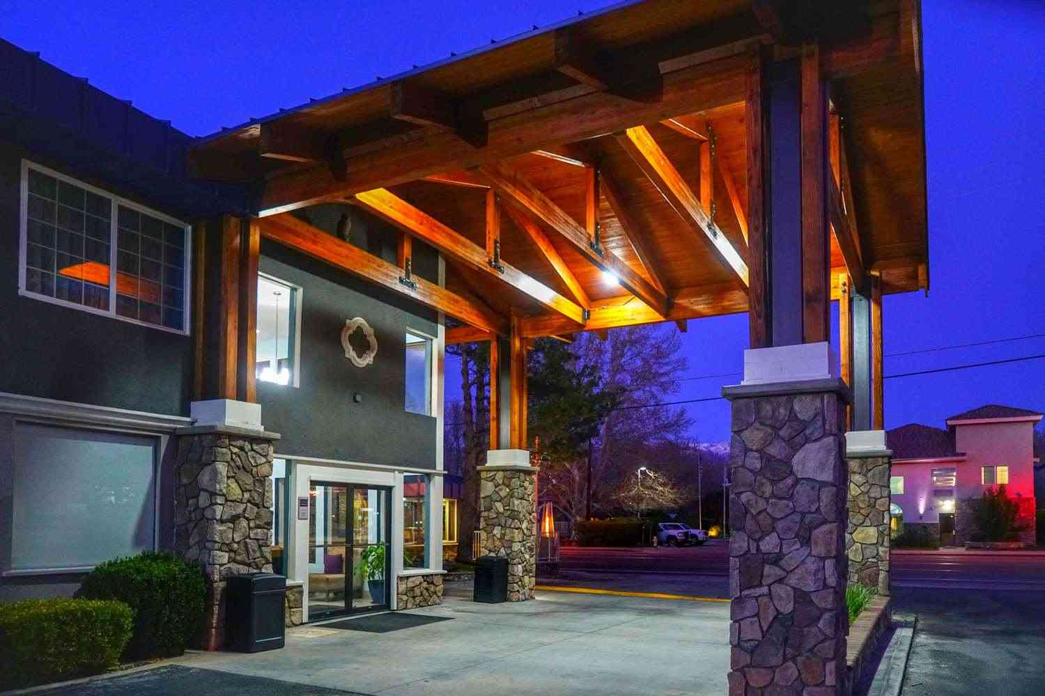 Cielo Hotel Bishop-Mammoth Ascend Hotel Collection in Bishop, CA