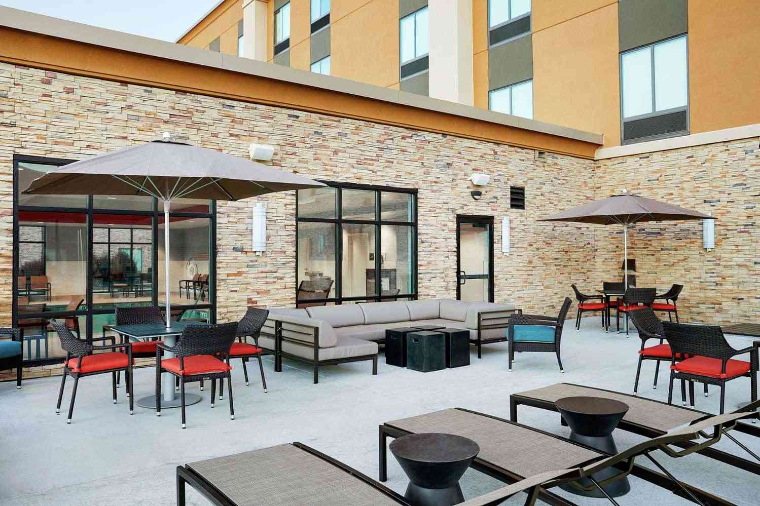 Hampton Inn & Suites Chicago/Waukegan in 沃基根, IL