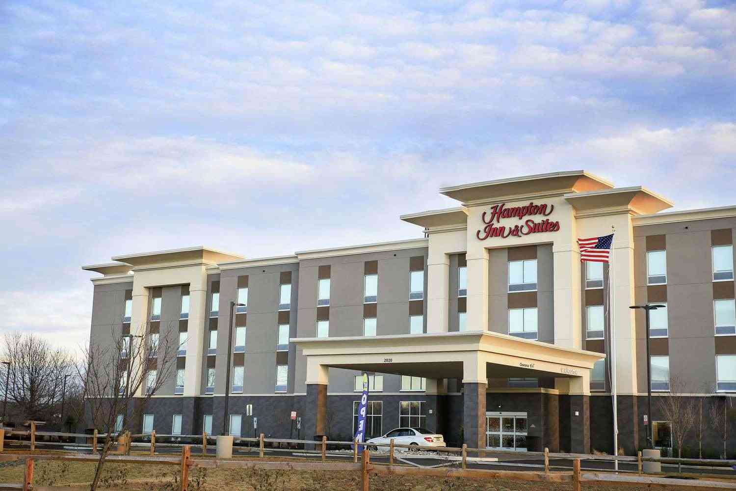 Hampton Inn & Suites Mount Laurel/Moorestown in Mount Laurel, NJ