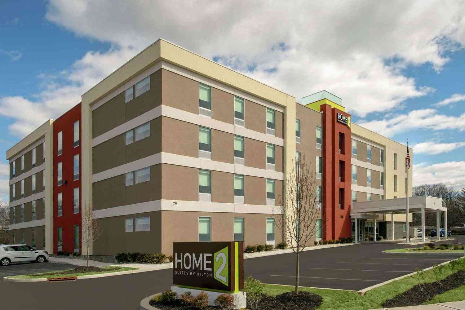 Home2 Suites by Hilton Edison in Edison, NJ