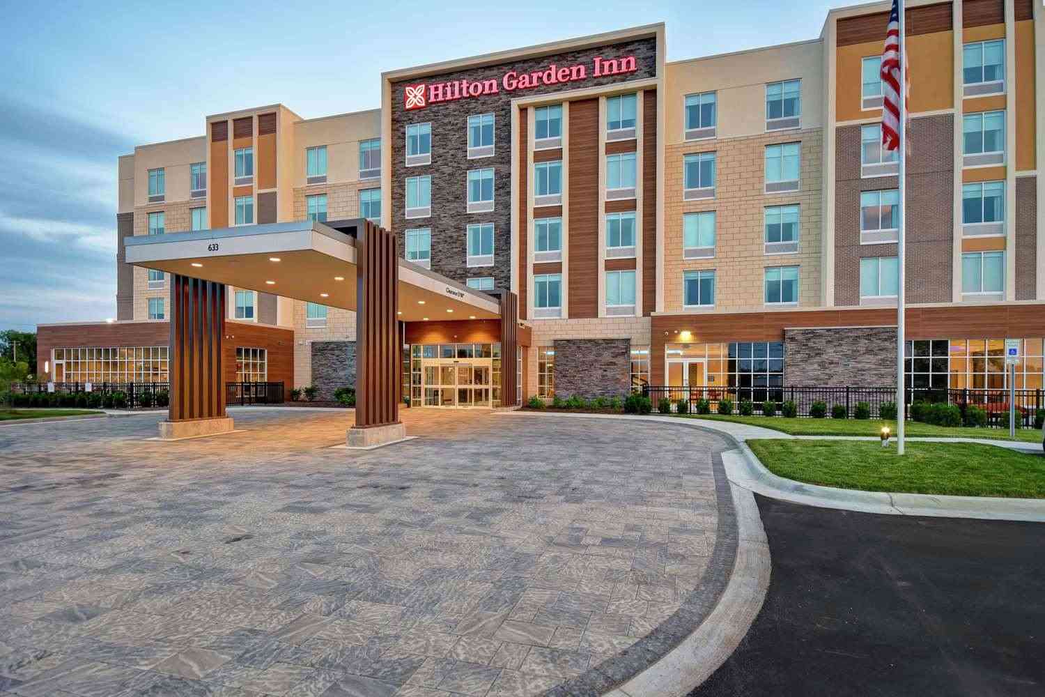 Hilton Garden Inn Lansing West in Lansing, MI