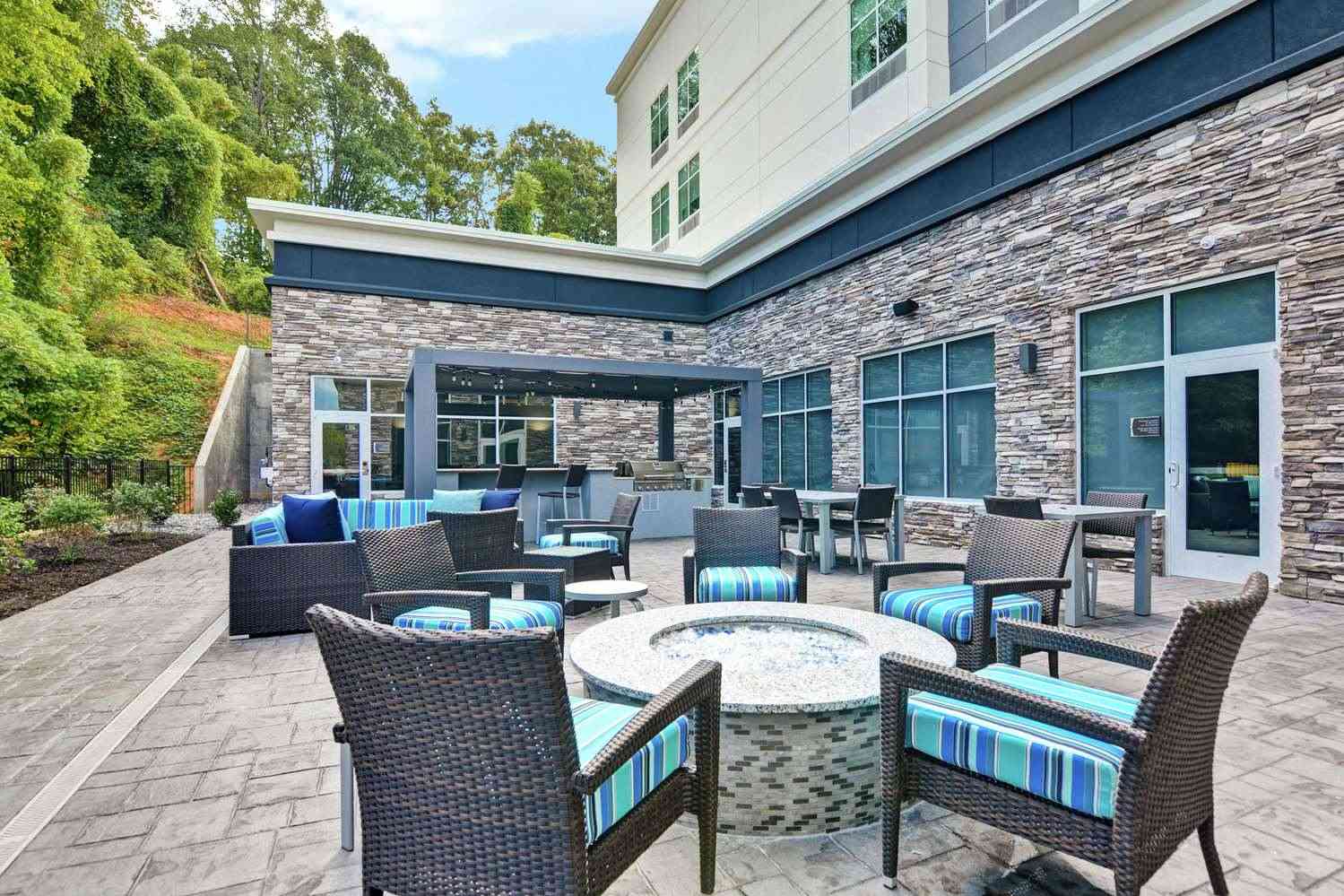 Homewood Suites by Hilton Lynchburg in Lynchburg, VA