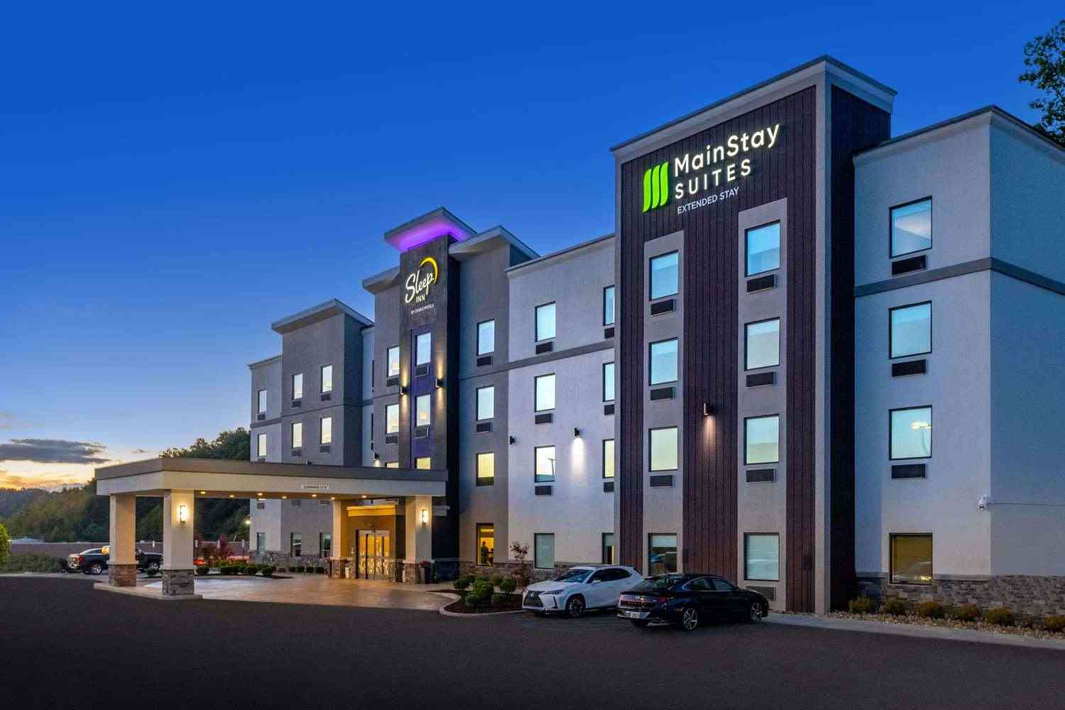 MainStay Suites Winfield-Teays Valley in Hurricane, WV