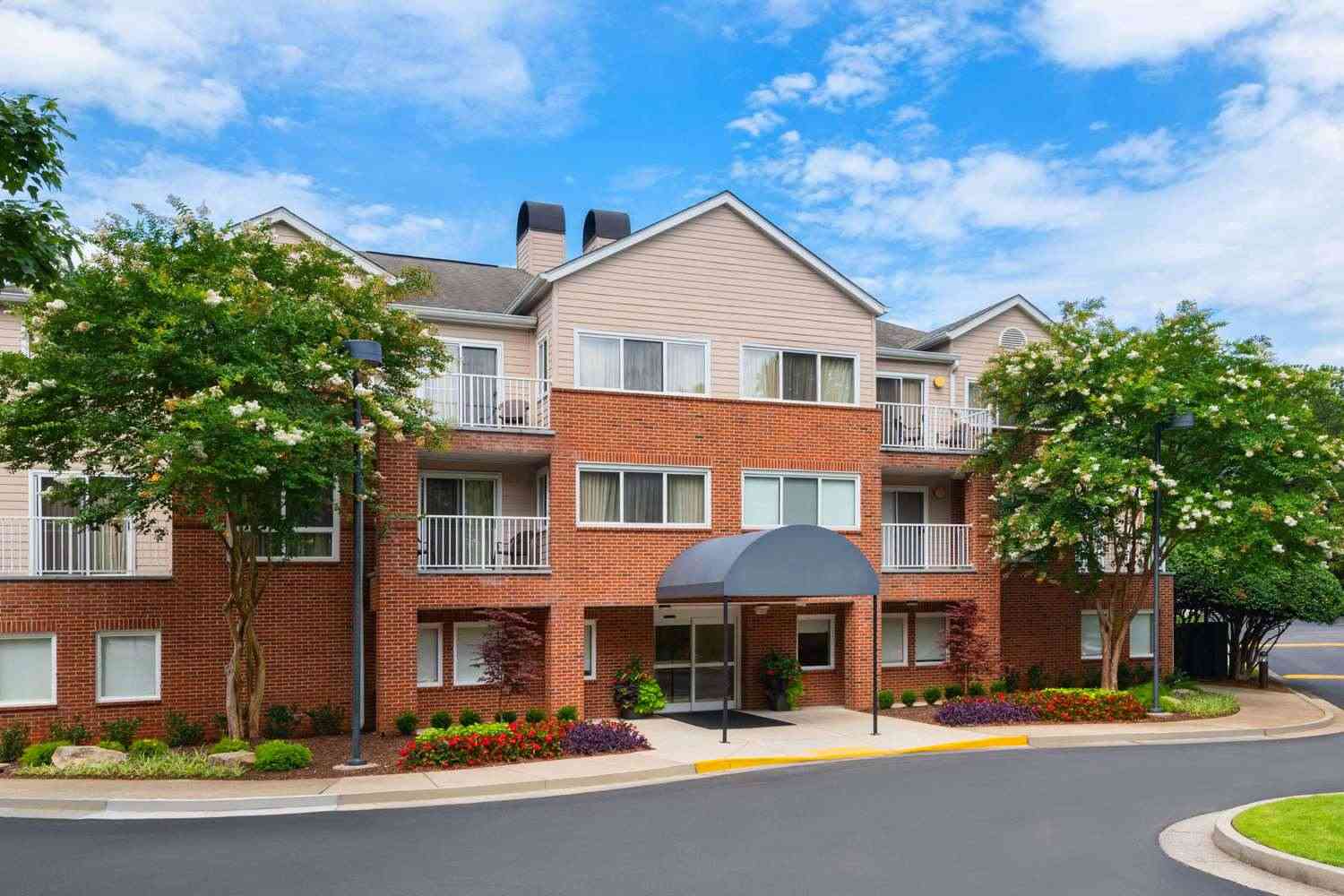 Sonesta ES Suites Atlanta Alpharetta Windward in Alpharetta, GA