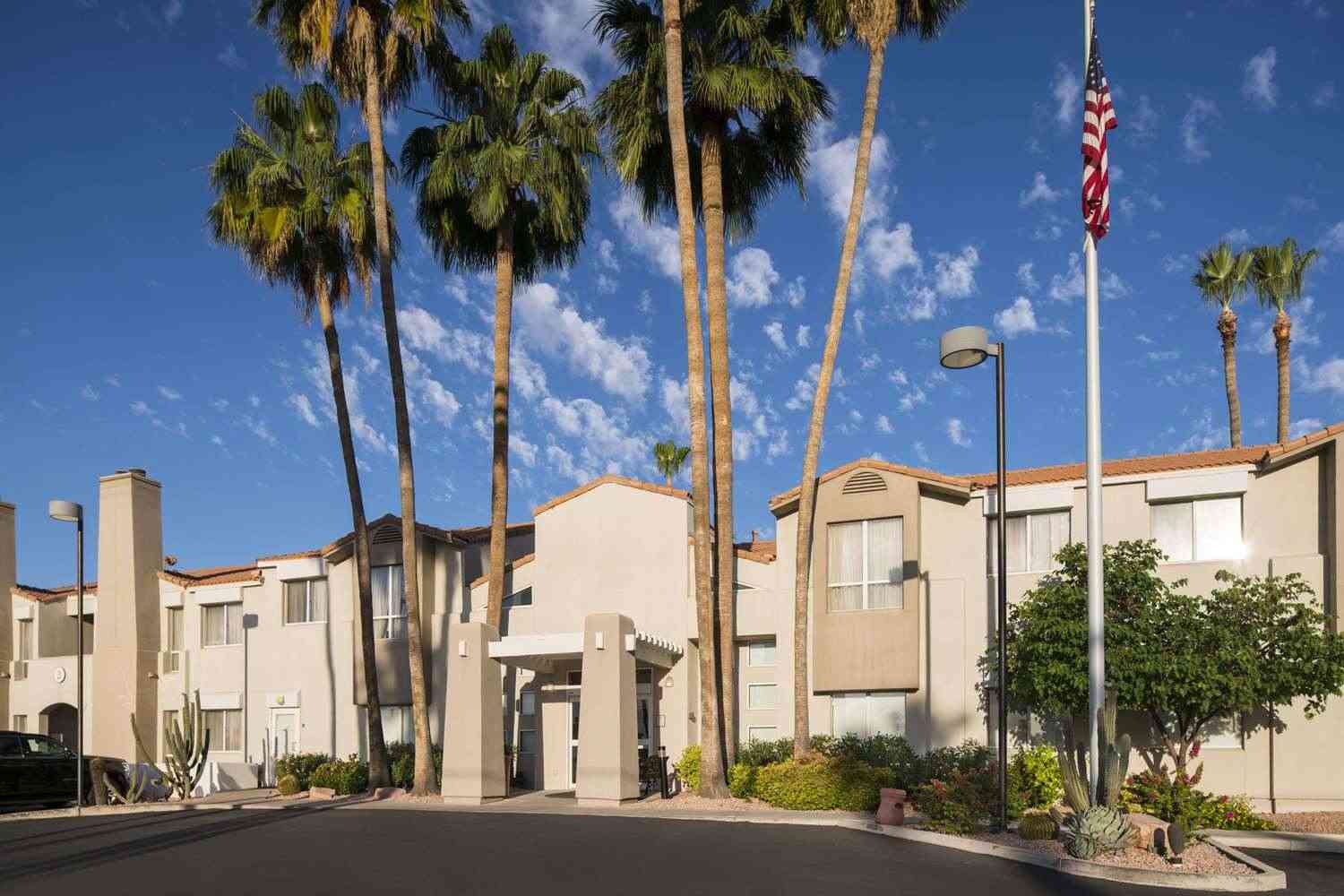 Sonesta ES Suites Scottsdale Paradise Valley in Scottsdale, AZ