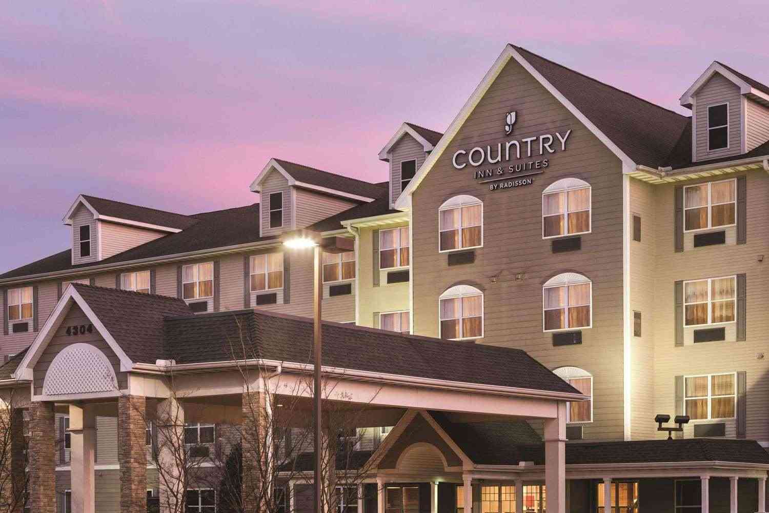 Country Inn & Suites By Radisson, Bentonville South - Rogers, AR in Rogers, AR