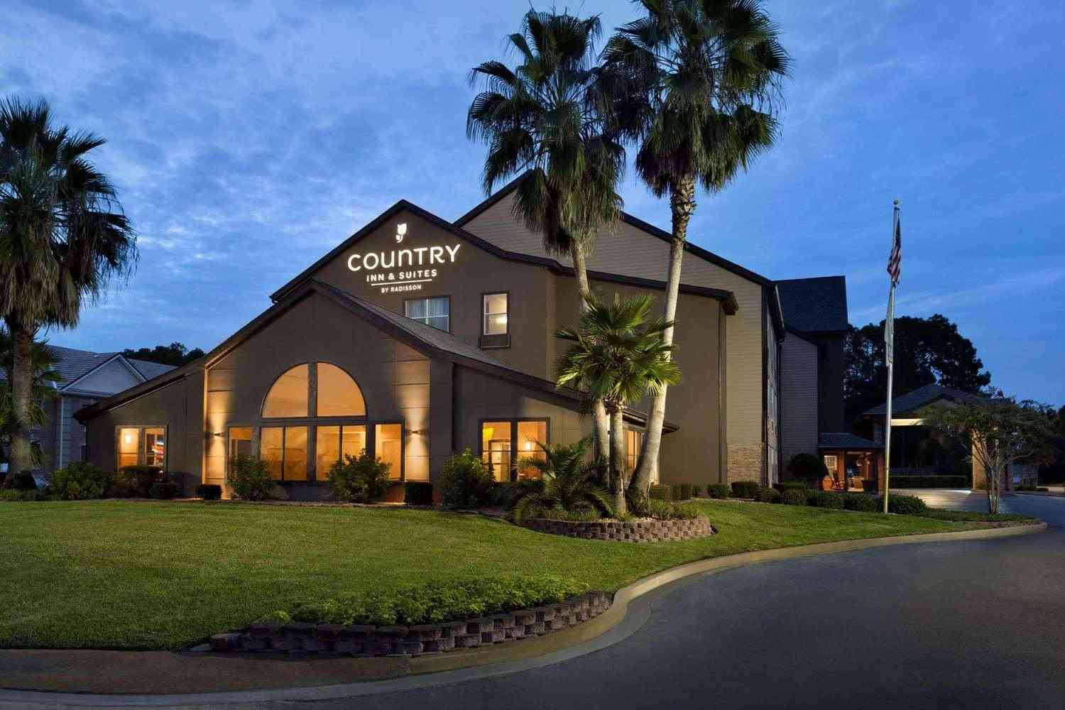 Country Inn & Suites By Radisson Kingsland in Kingsland, GA