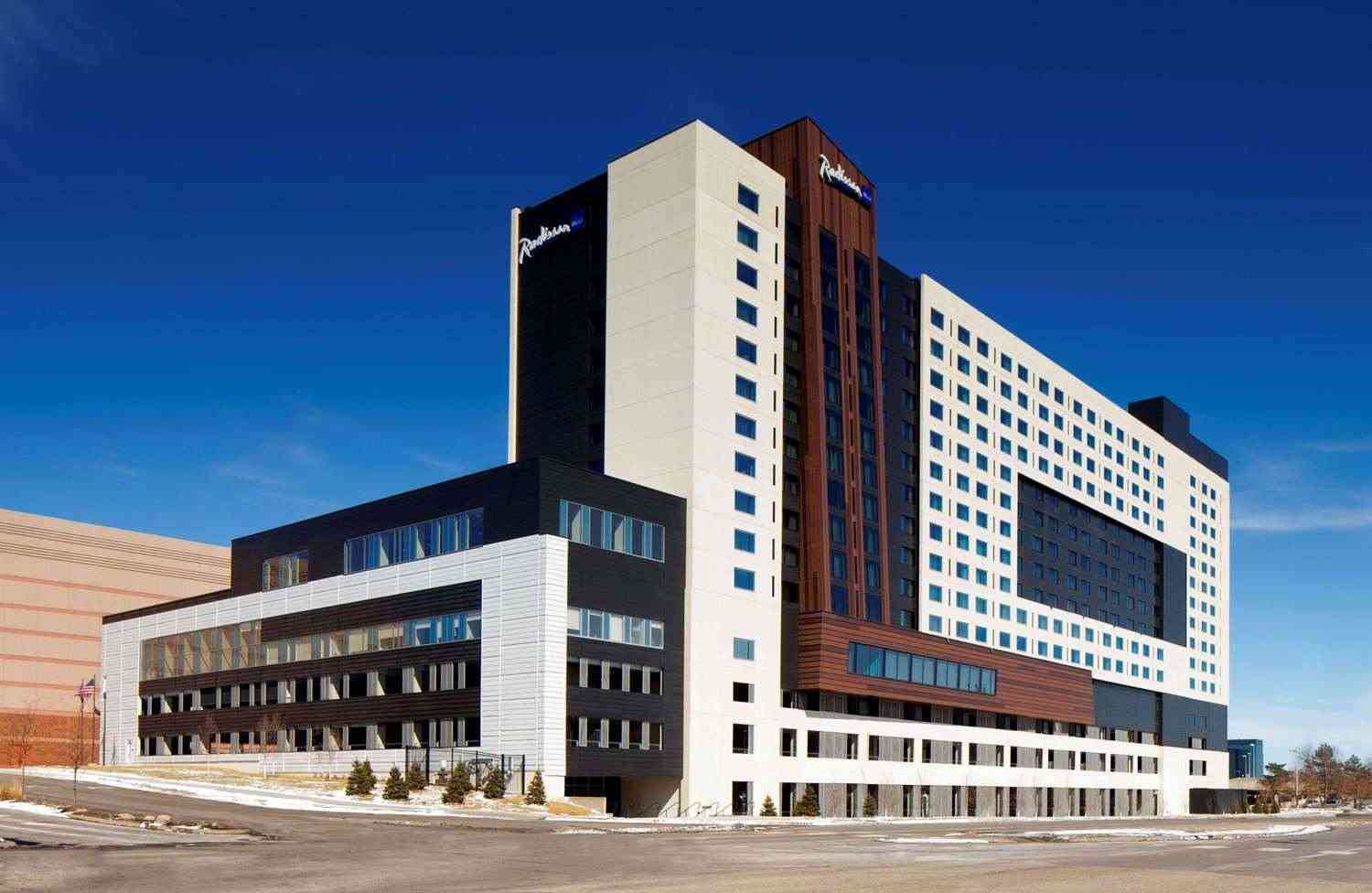 Radisson Blu Mall of America in Bloomington, MN