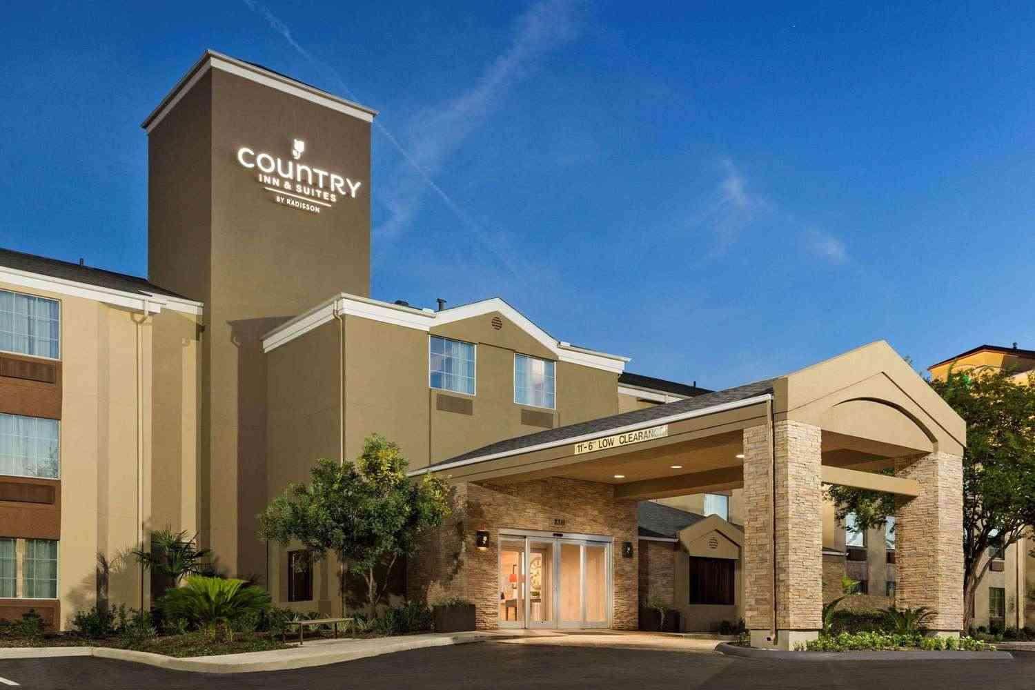 Country Inn & Suites By Radisson, San Antonio Medical Center, TX in San Antonio, TX