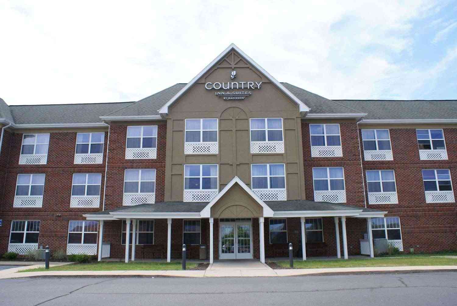 Country Inn & Suites By Radisson, Lansing, MI in Lansing, MI