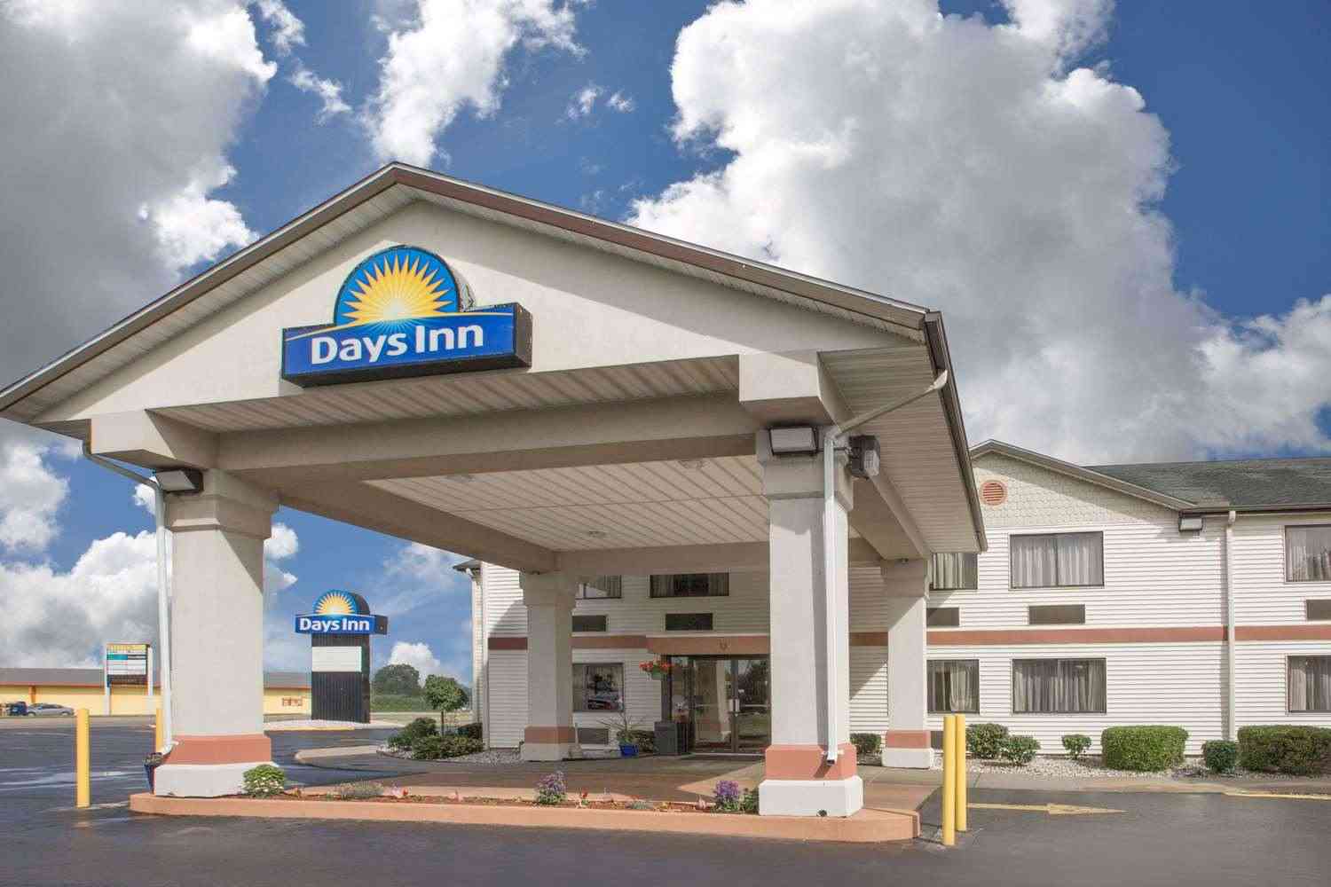 Days Inn by Wyndham Hillsdale in Hillsdale, MI