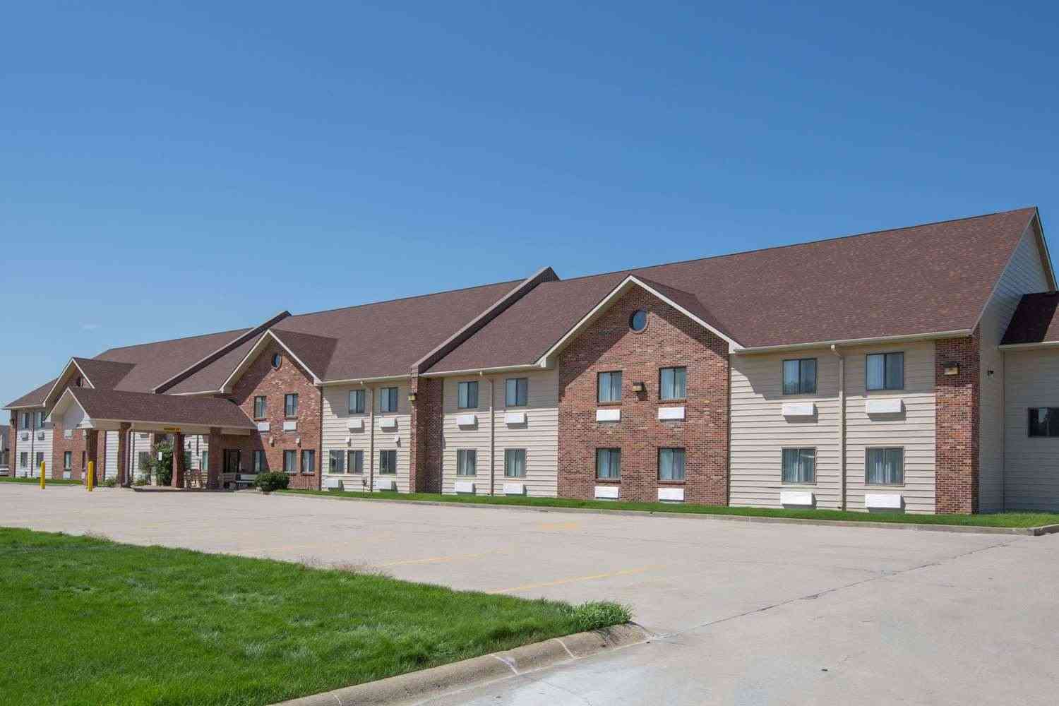 Days Inn by Wyndham Grand Island in Grand Island, NE