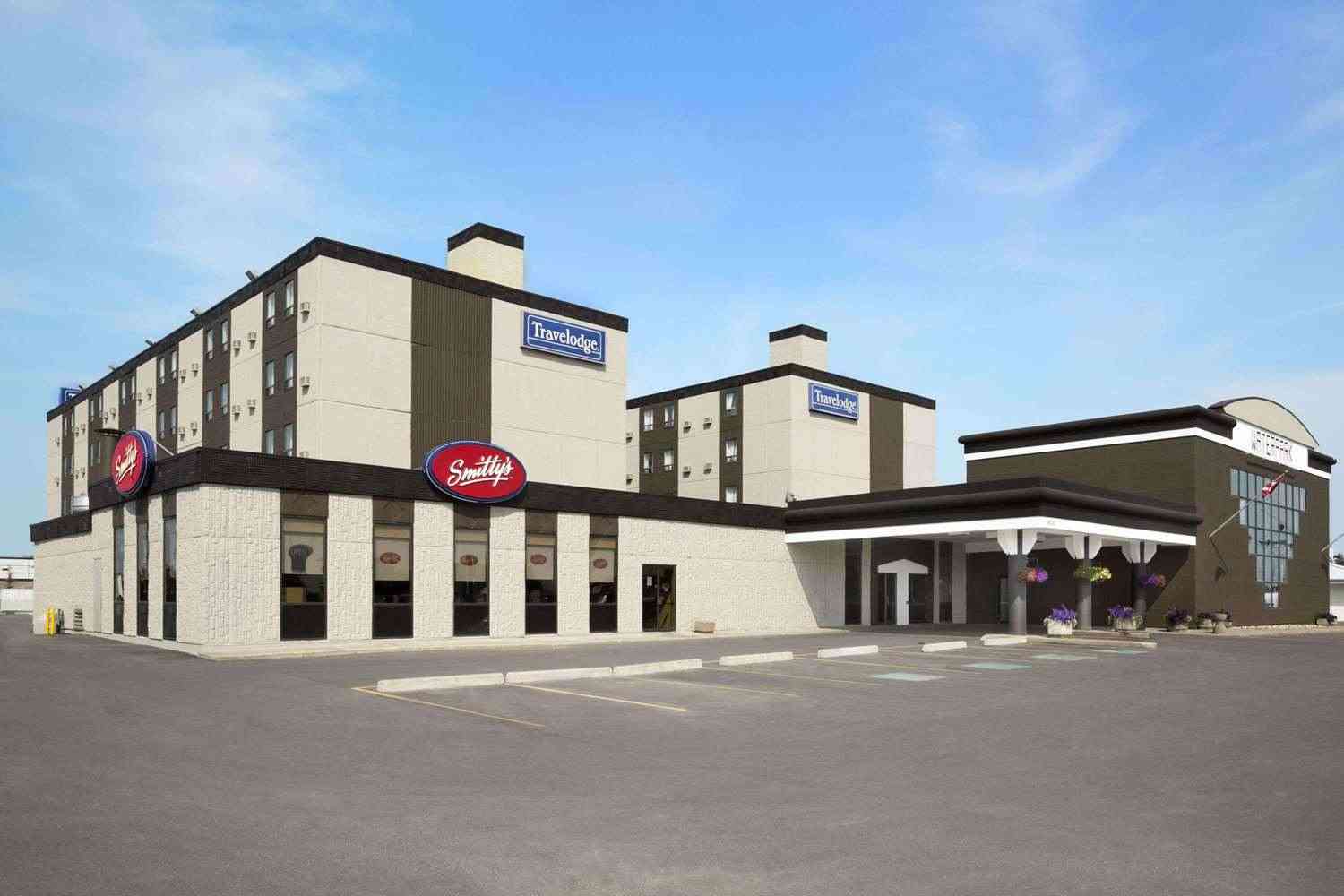 Travelodge by Wyndham Edmonton West in Edmonton, AB