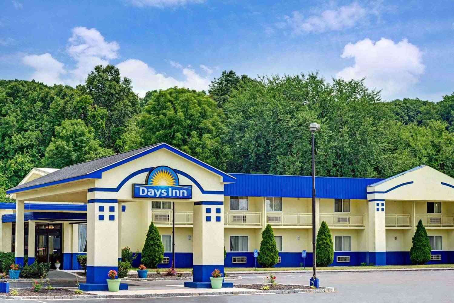 Days Inn by Wyndham Southington in Southington, CT