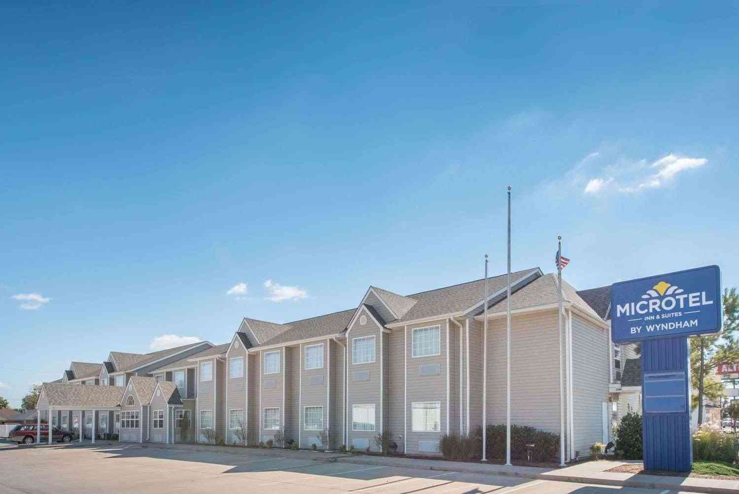 Microtel Inn & Suites by Wyndham Altus in Altus, OK