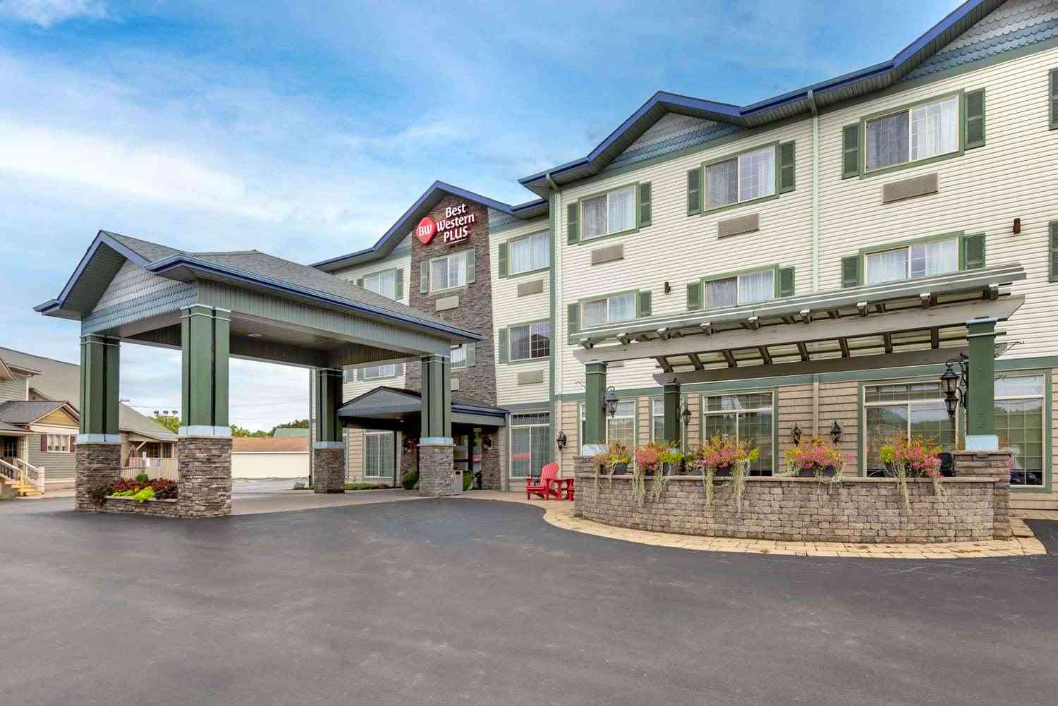 Best Western Plus Vineyard Inn & Suites in Penn Yan, NY