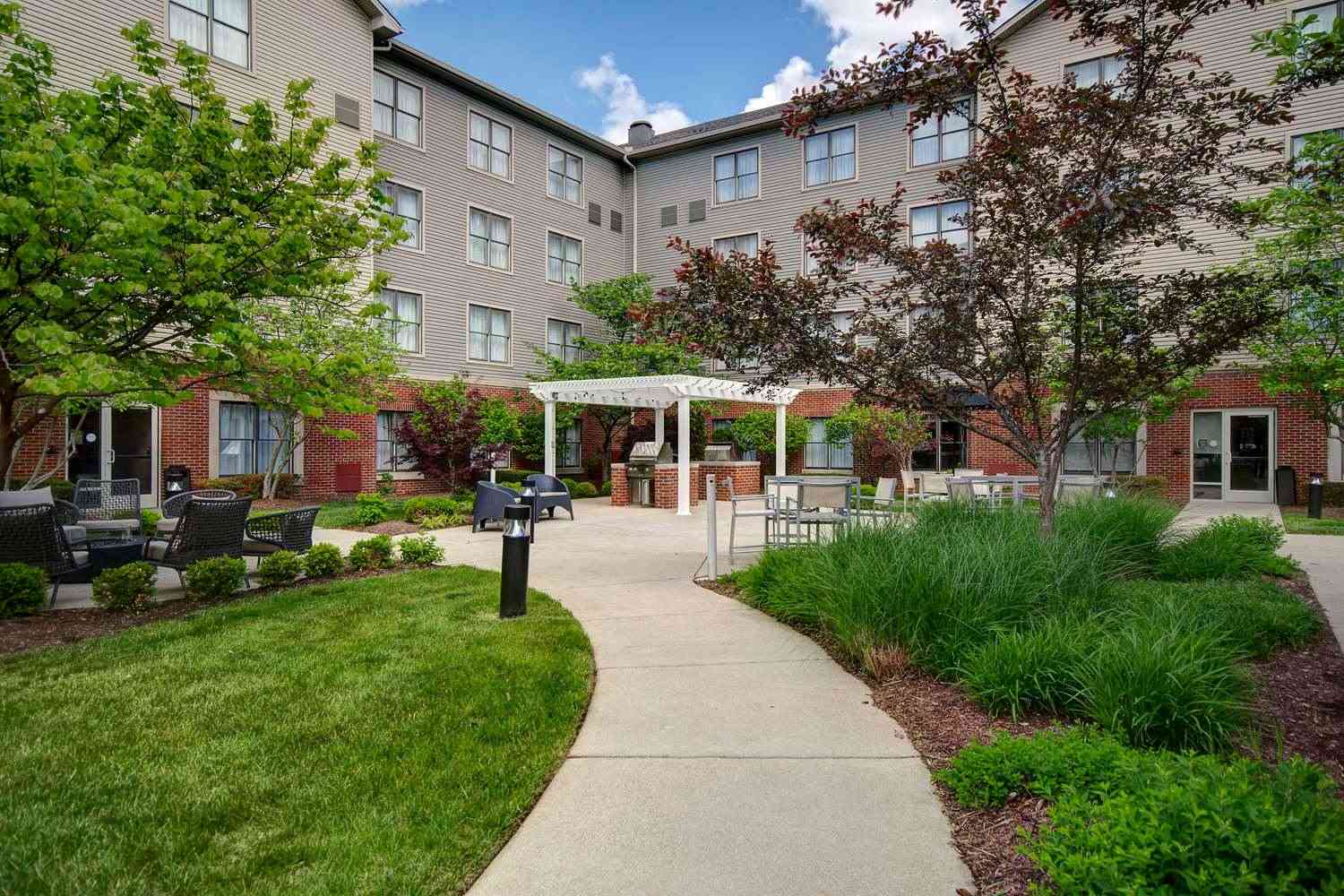 Homewood Suites by Hilton Lexington-Hamburg in Lexington, KY