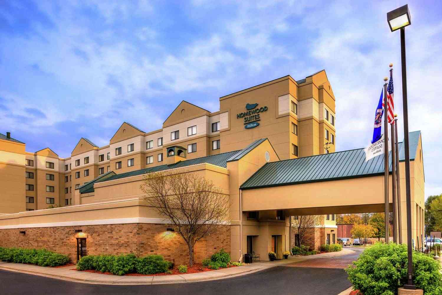 Homewood Suites by Hilton Minneapolis-Mall Of America in Bloomington, MN