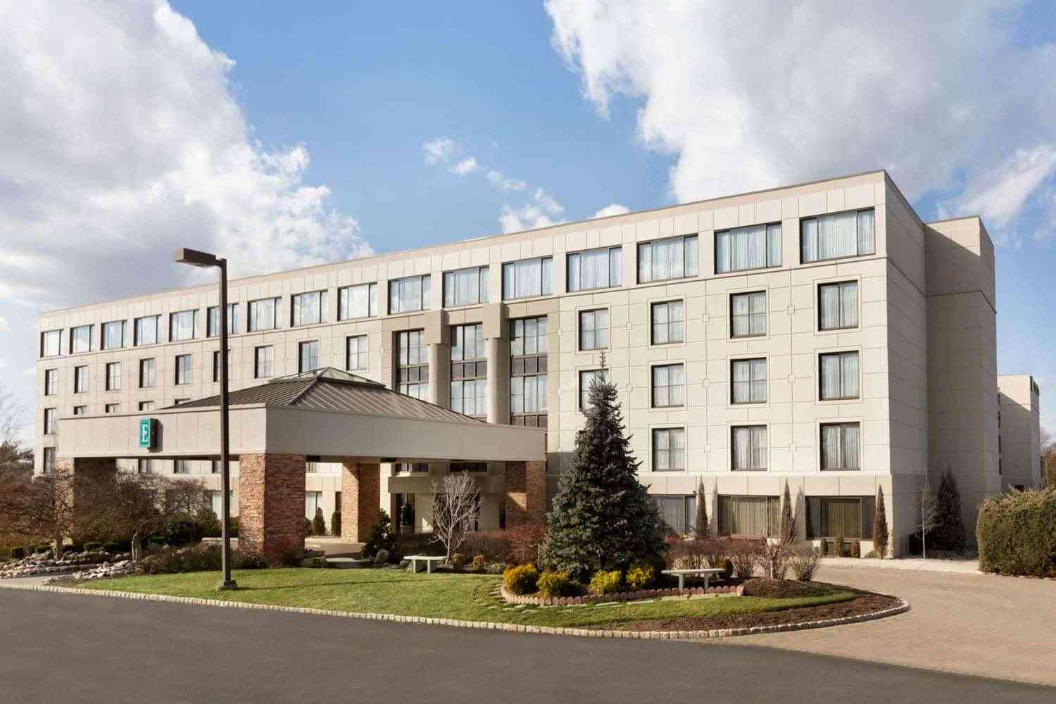 Embassy Suites by Hilton Piscataway Somerset in Piscataway, NJ