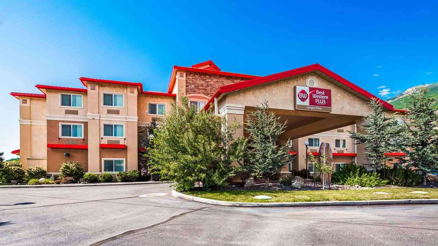 Best Western Plus Canyon Pines in Uintah, UT