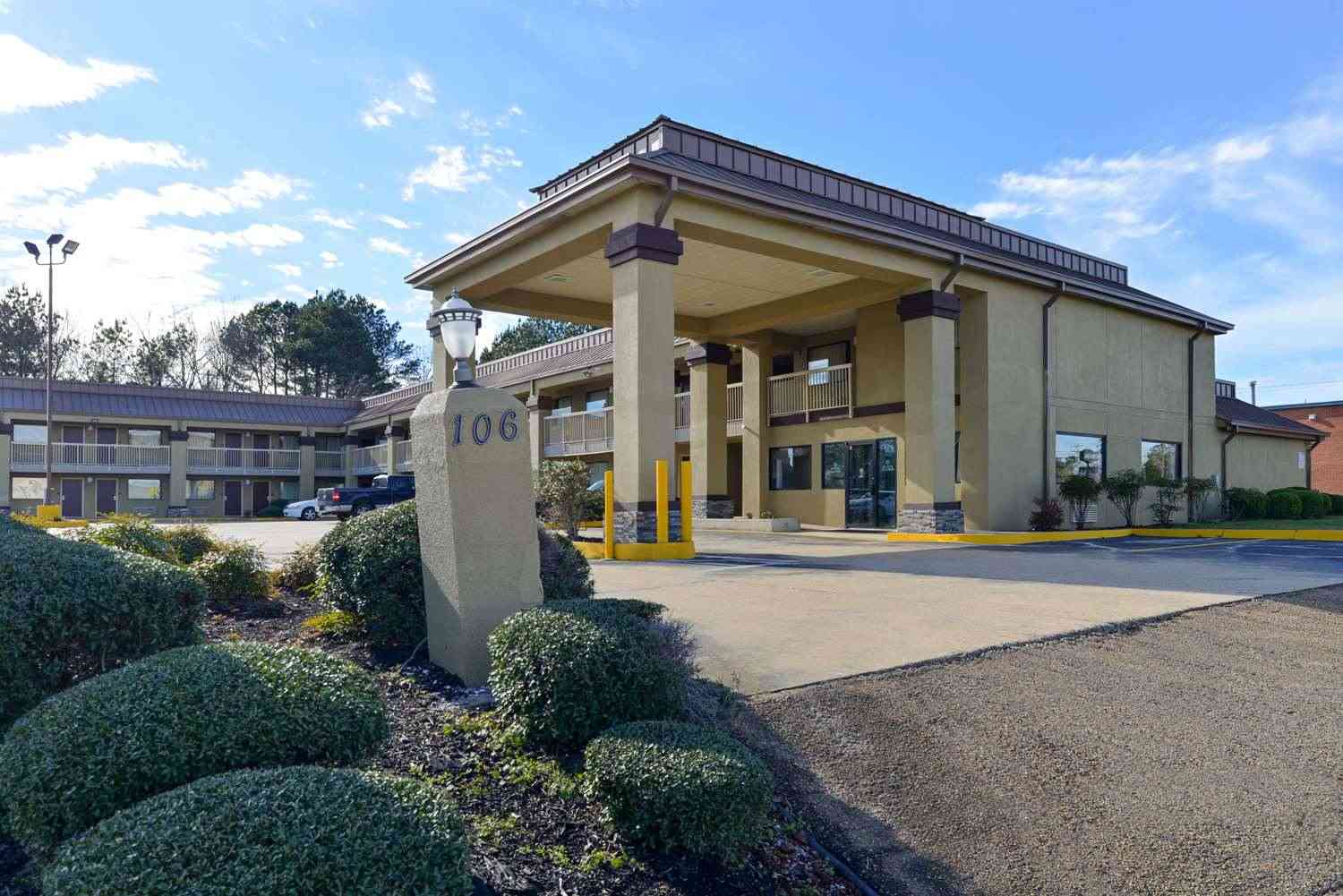 Americas Best Value Inn Byram Jackson S in Byram, MS