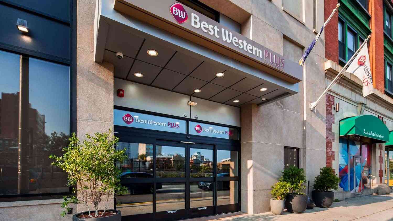 Best Western Plus Philadelphia Convention Center Hotel in Philadelphia, PA