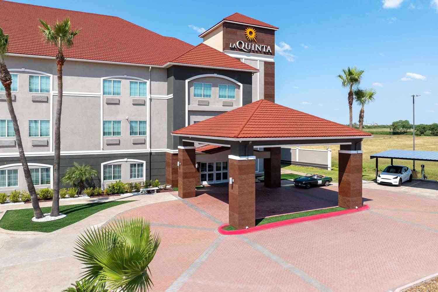 La Quinta Inn & Suites by Wyndham Raymondville in Raymondville, TX