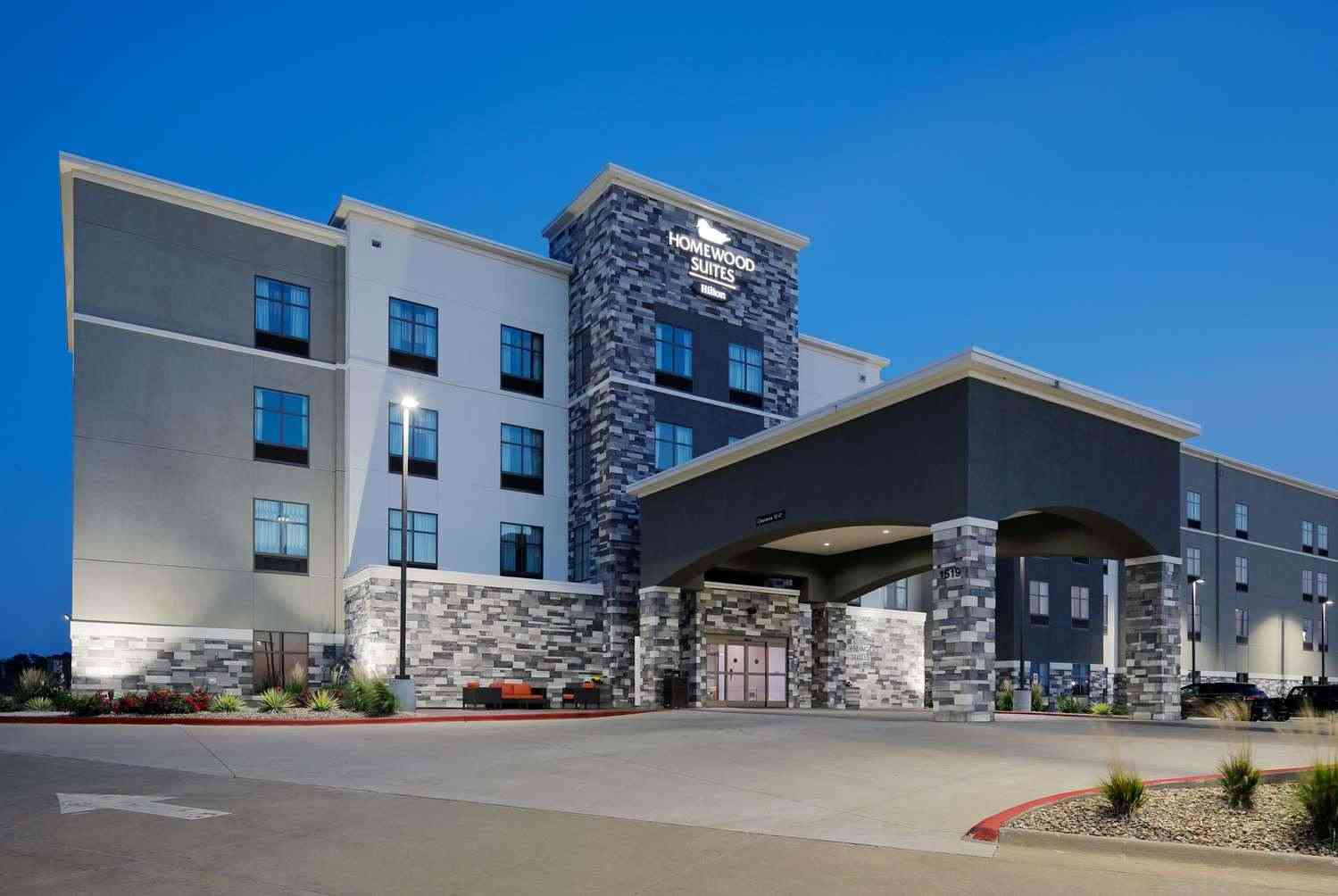 Homewood Suites by Hilton Topeka in Topeka, KS