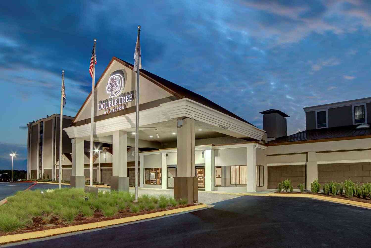 DoubleTree by Hilton Harrisonburg in Harrisonburg, VA