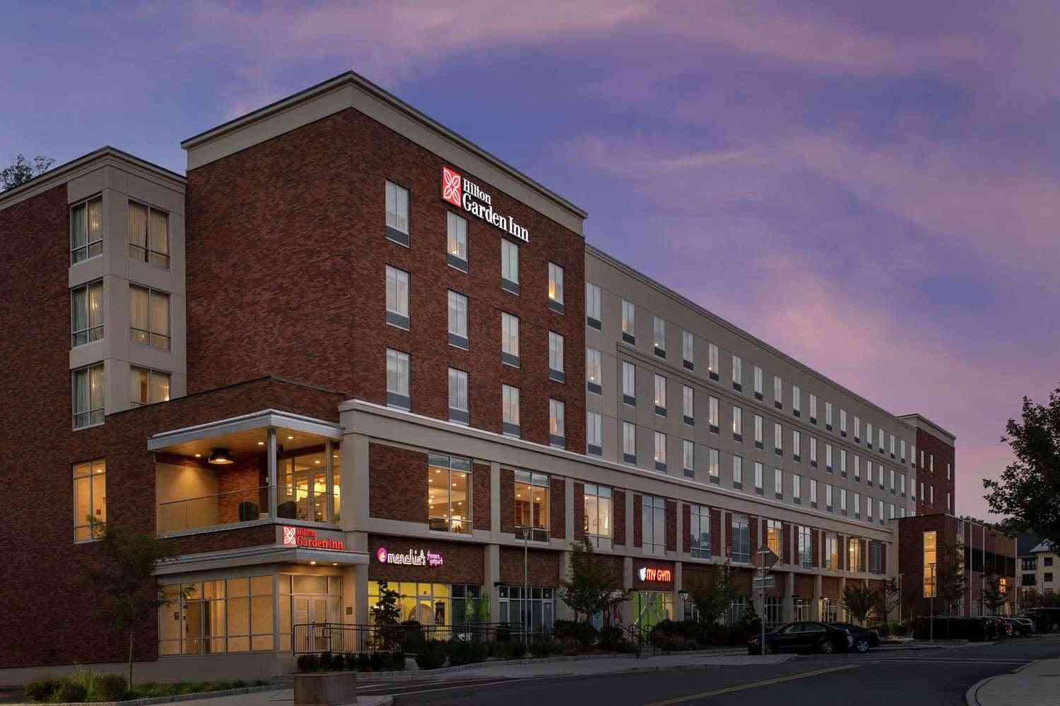 Hilton Garden Inn Westchester Dobbs Ferry in Dobbs Ferry, NY