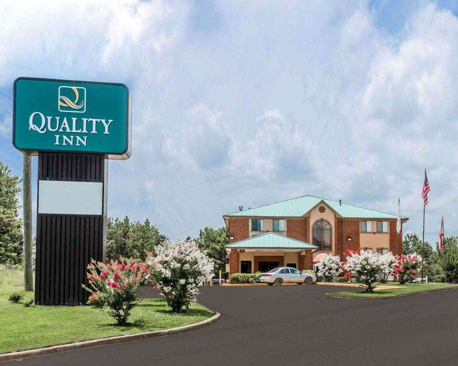 Quality Inn Pell City I-20 exit 158 in Pell City, AL