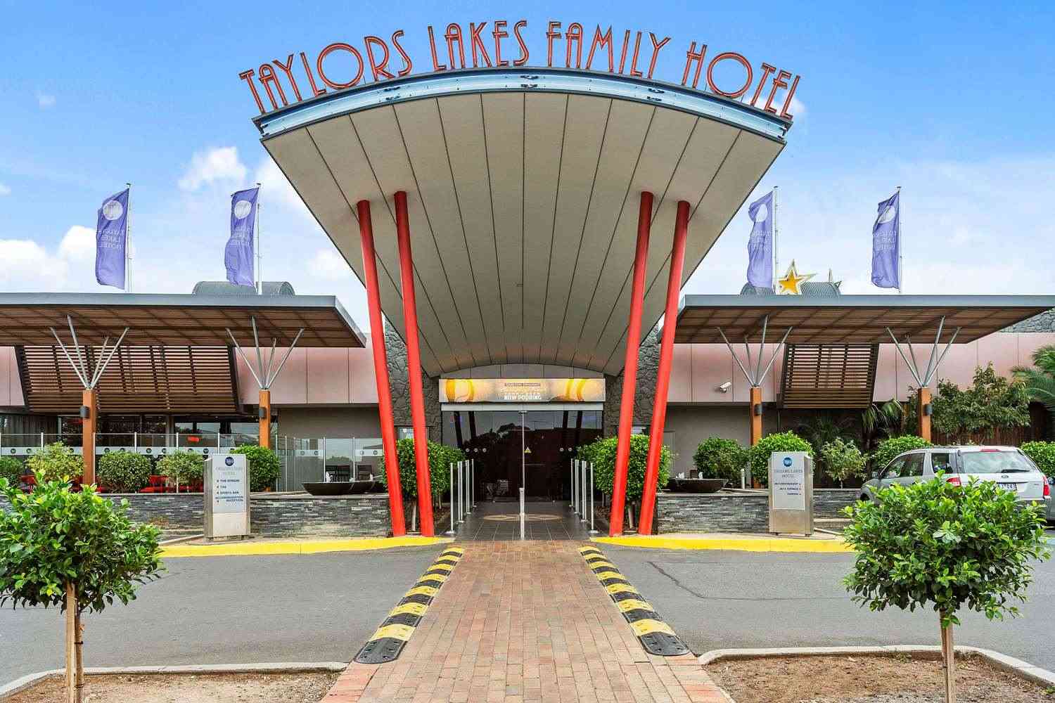 Quality Hotel Taylors Lakes in Melbourne, AU