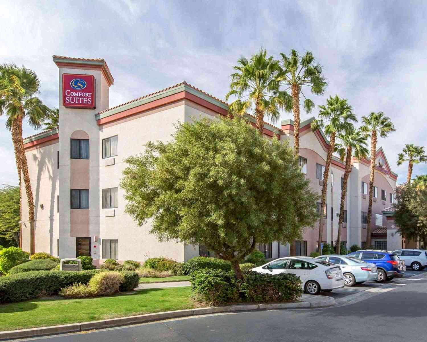 Palm Desert, CA의 Comfort Suites Palm Desert I-10