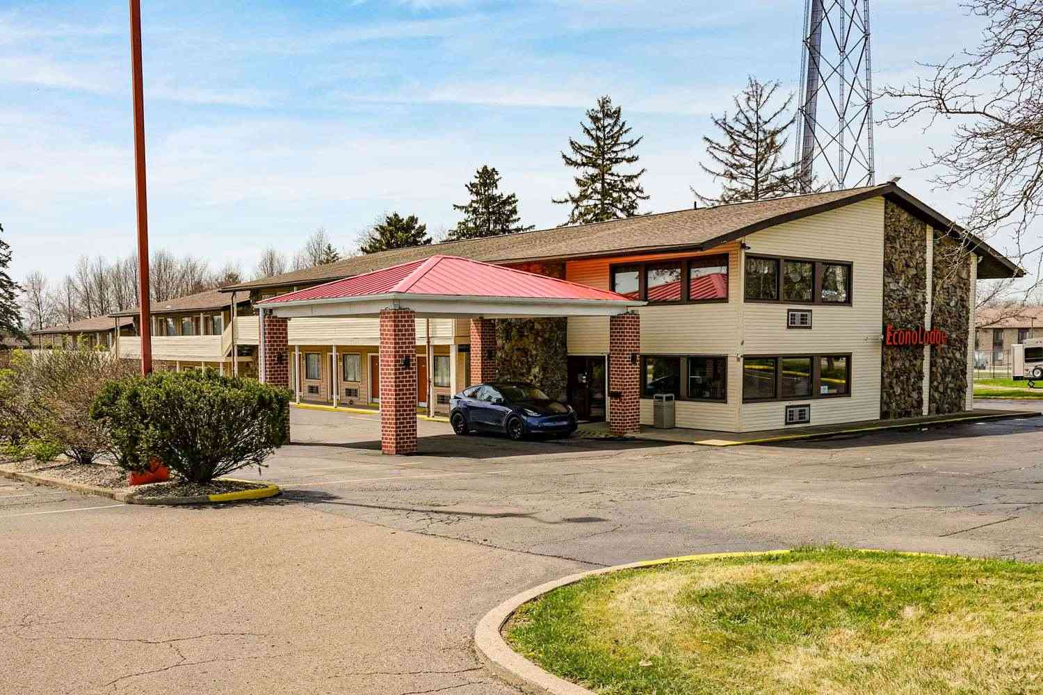 Econo Lodge Wooster in Wooster, OH