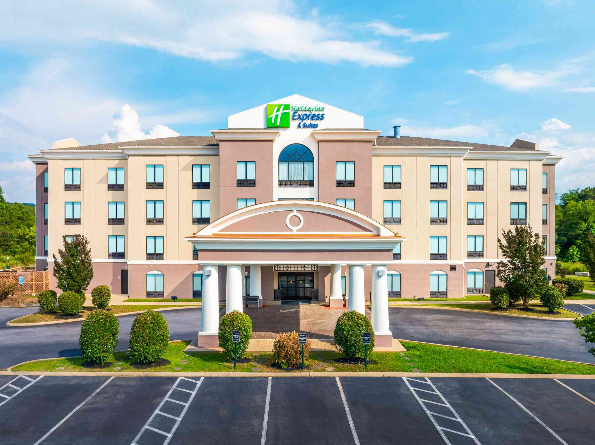 Holiday Inn Express Hotel & Suites Newport South in 뉴포트, TN