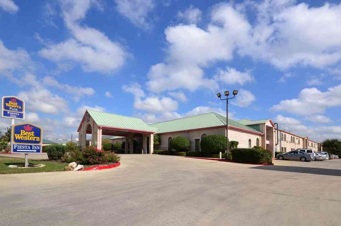 Best Western Plus Fiesta Inn in San Antonio, TX