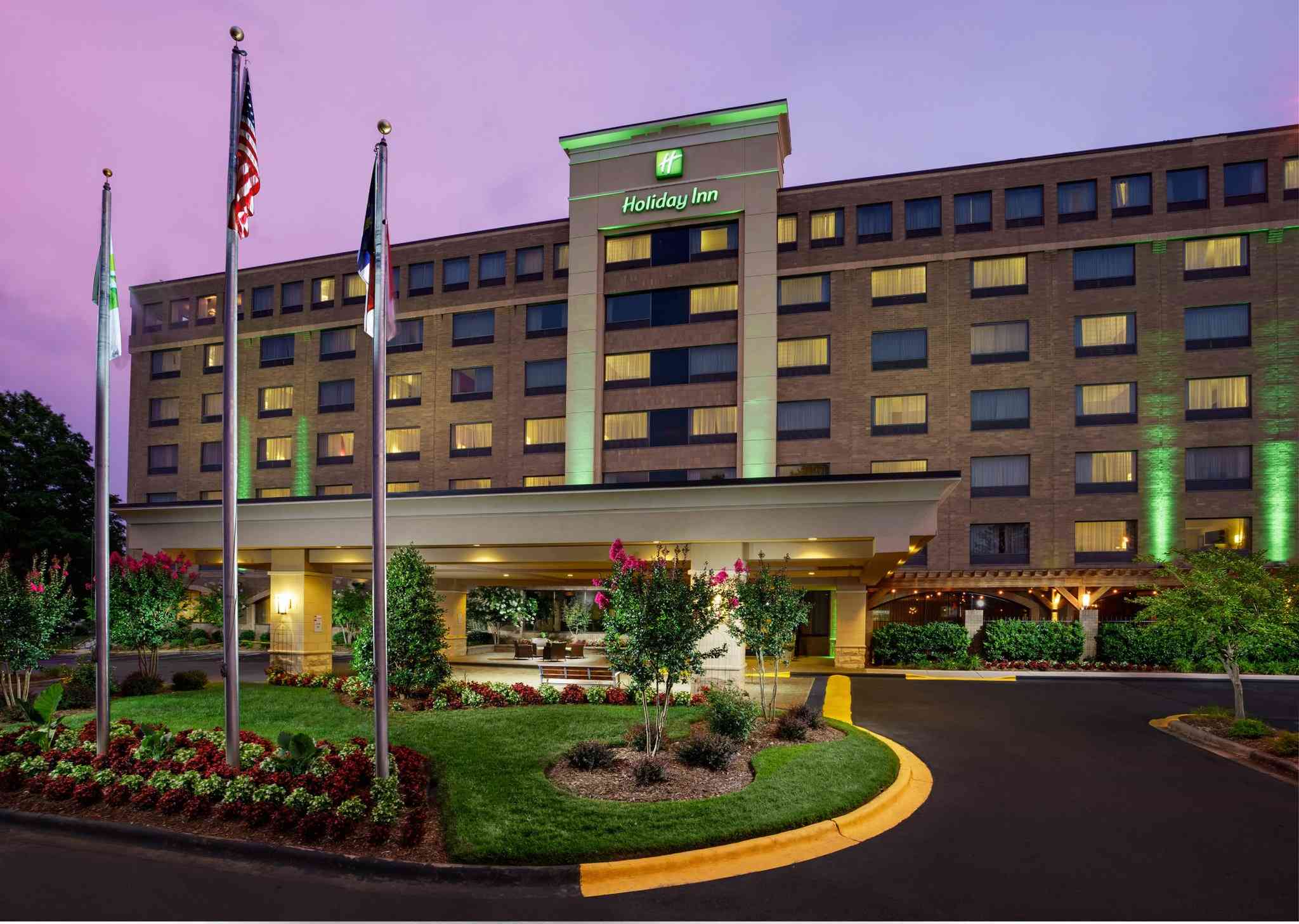 Holiday Inn Charlotte University in Carlotta, NC