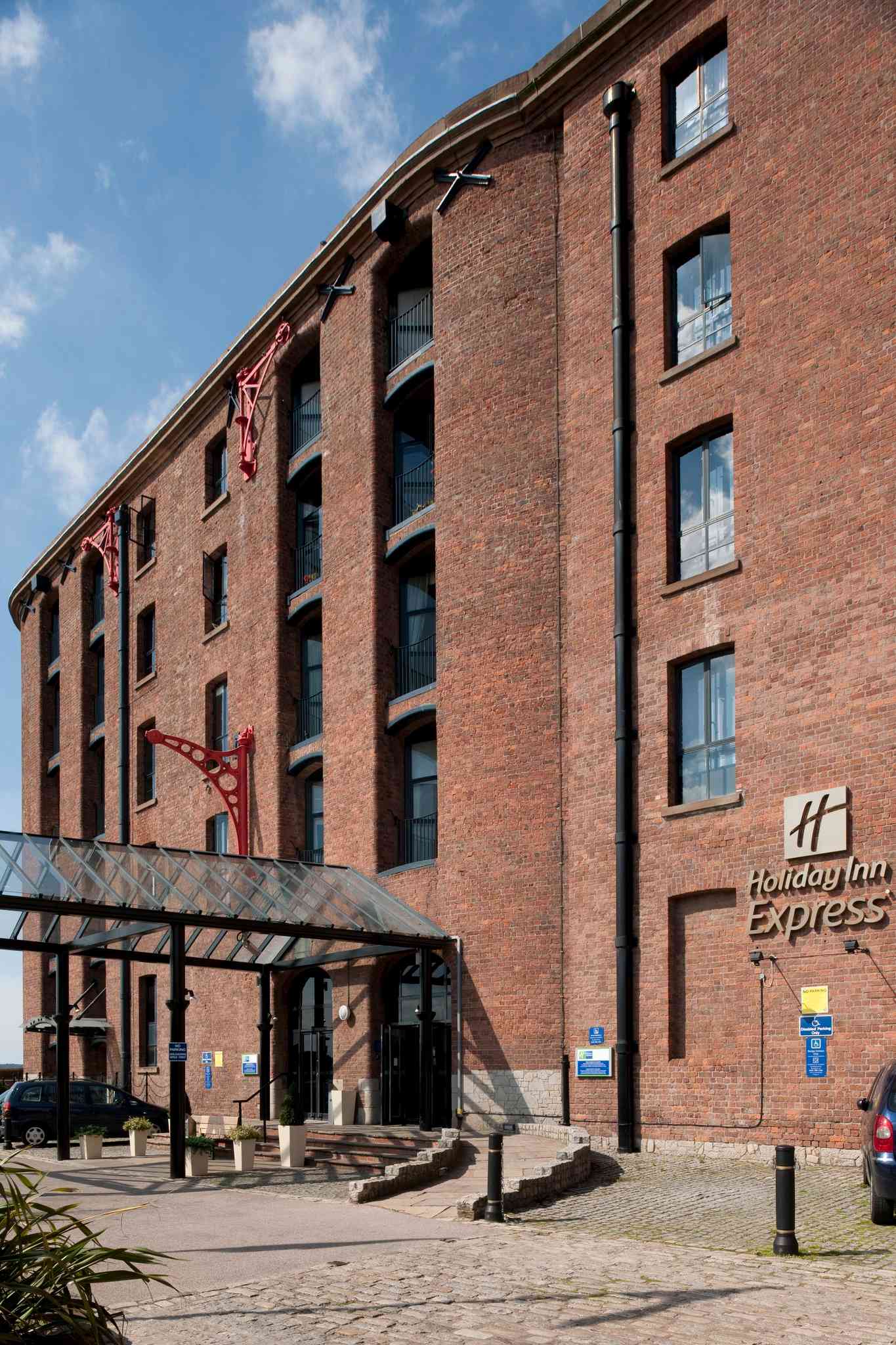 Holiday Inn Express Liverpool-Albert Dock in リバプール, GB1