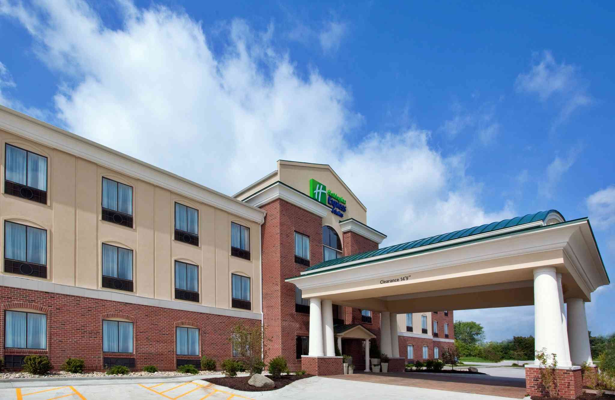 Holiday Inn Express Hotel & Suites Tipp City in ティップシティ, OH