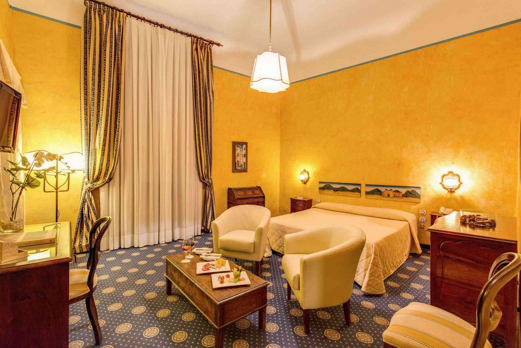 Hotel Croce Di Malta in Florence, IT